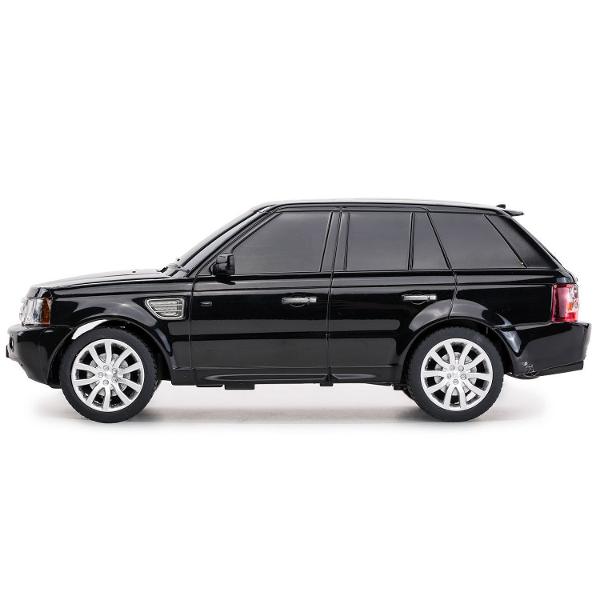 Copilul dumneavoastra se poate juca in voie cu masina cu telecomanda Range Rover Sport  scara 1 la 24 oferita de brandul international Rastar Nicio cursa nu este imposibil de castigat cu acesta masinuta replica oficiala cu licenta a modelului original construita cu mare atentie la detalii Masinuta are proportiile ideale pentru momente pline de distractie si amuzament avand dimensiunile in centimetri dupa cum urmeaza  2079676Masinuta functioneaza pe frecventa de 27145MhzAlimentarea 