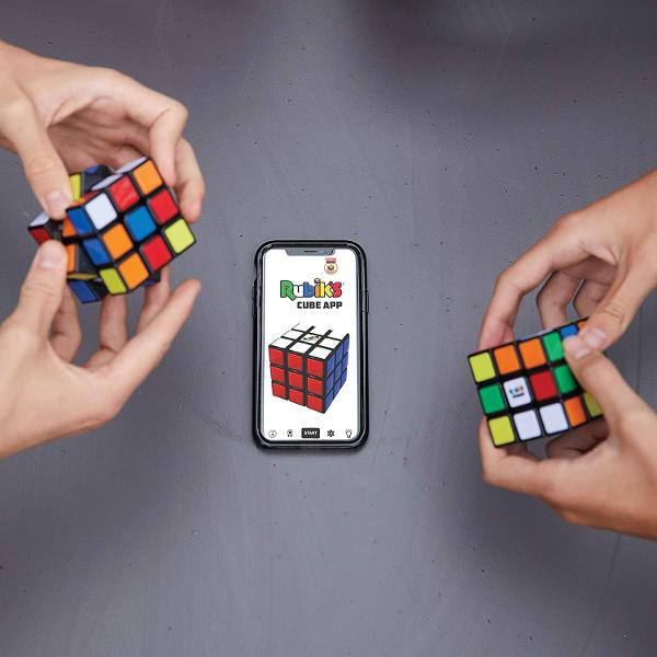 Cubul de viteza Rubik incercati cel mai rapid cub de viteza disponibil si obtineti timpi de rezolvare uimitoari Cubul de viteza 3x3 al lui Rubik are sute de milioane de permutari posibile si singura solutie Cat de repede poti sa o rezolvi Ideea lui Rubik si Gan acest cub 3x3 este proiectat pentru a fi cel mai rapid cub de pana acum Super rapid cu un aspect elegant si suprafata neteda Deveniti o legenda cu acest cub Rubik Cubul de viteza are un mecanism imbunatatit care face ca rezolvarea 