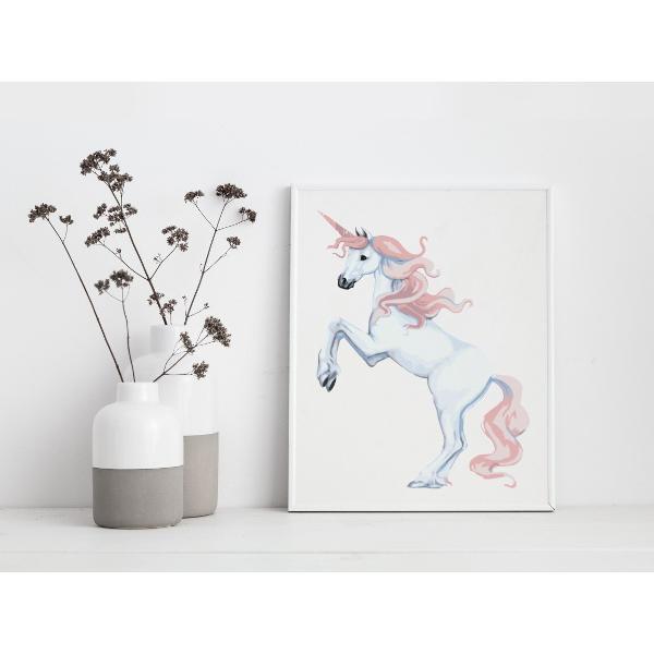 Setul de pictura pe numere te poate scufunda partial in lumea fanteziilor tale si iti ofera posibilitatea de a patrunde mai mult in lumea artei de a petrece placut si productiv timpul liber De asemenea rezultatul muncii poate sa se transforme in decor pentru casa sau o ideie minunata de cadou&nbsp; &nbsp;Ce contine setul de pictura pe numereUn desen contur cu indicarea numarului culorii 4050cm Fiecare celula de contur a imaginii este numerotata si corespunde 