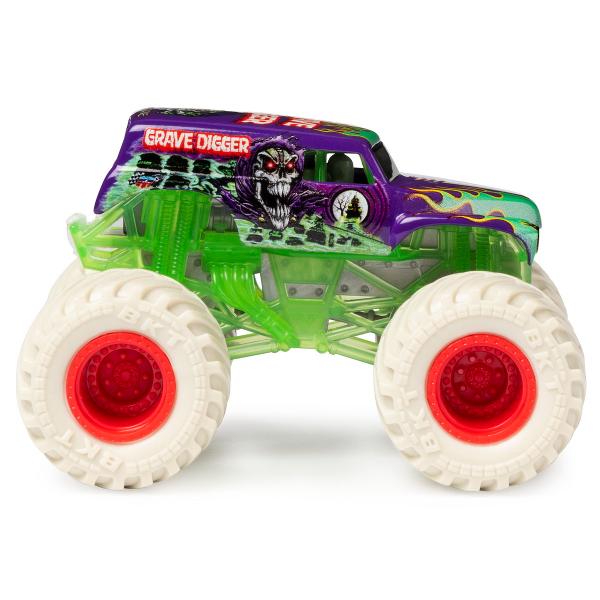 Faceti cunostinta cu noile camioane Monster Jam la scara 164 oficiale turnate din aluminiu cu cele mai mici detalii Aceste camioane pline de detalii interesante si graficele fascinante pe caroserie circula pe anvelopele BTK adevarate au jante cromate si un sasiu real O asemanare extrema cu prototipurile lor puternice Impreuna cu masina vei primi si o figurina speciala