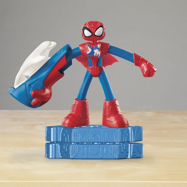 Potriviti imaginatia copiilor cu aceasta figura de actiune Play-Doh Marvel Figura de actiune flexibila de 10 si accesoriile Play-Doh le permit copiilor sa joace povesti epice Imagineaza-ti ca te lupti cu raufacatorii cu instrumente grozave si 2 cutii de compus de modelare Acest kit Play-Doh este excelent pentru cadouri pentru copii pentru fanii figurilor super-eroi activitatilor de arta si mestesuguri si jocului senzorial Acest pachet contine personajul Spider Man