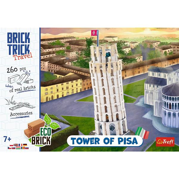 Turnul inclinat din Pisa este un simbol emblematic al Italiei cunoscut pentru structura sa eleganta din marmura alba si inclinatia sa unica Seria de produse Brick Trick Travel te poarta intr-un oras italian unde poti incerca sa devii constructor Foloseste caramizi reale si scanduri de lemn pentru a ridica propria ta constructie Poti adauga decoratiuni din carton frumos ilustrate pe peretii cladirii Proiectul este completat de clopote si o terasa pentru observatie Turnul construit poate 