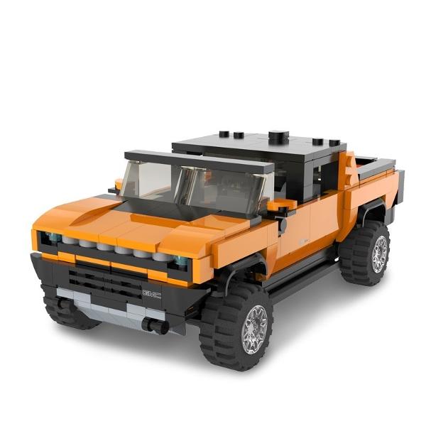 Setul de caramizi de constructie RASTAR Hummer EV este o jucarie versatila si captivanta care se adreseaza unei game largi de entuziasti oferind o experienta de constructie detaliata si captivanta si un model perfect proportionat pentru expunere Cadou ideal pentru toate varstele Recomandat pentru varstele de 6 ani si peste acest set de constructie este perfect atat pentru fanii Hummer cat si pentru colectionarii adulti oferind o experienta distractiva si educativa ce imbunatateste 