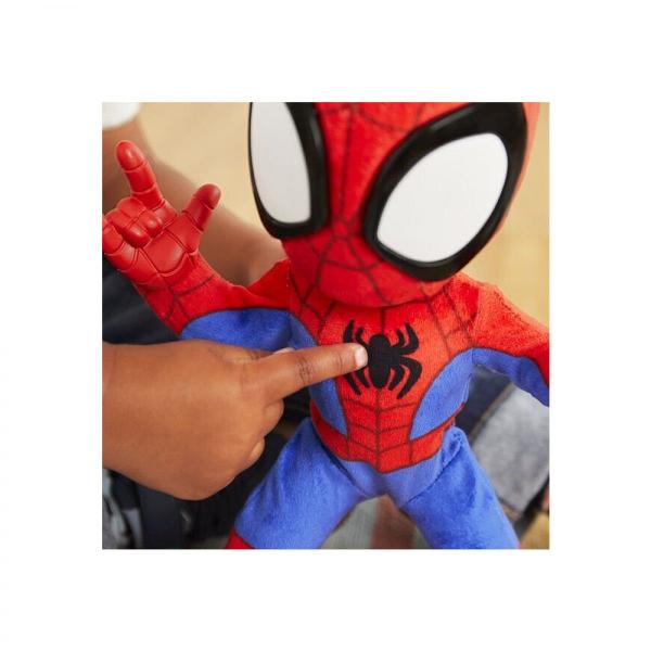 Jucaria interactiva Marvel SPIDEY SI PRIETENII SAI UIMITORI aduce actiunea si distractia direct in camera copilului Inspirat din indragitul serial pentru prescolari Spidey este pregatit sa danseze sa se tarasca si sa redea efecte sonore si melodii antrenante Copiii de la 3 ani in sus pot activa modul de in prin apasarea panzei de pe picior iar prin apasarea pictogramei de pe piept pot asculta efecte sonore si melodii instrumentale care transforma joaca intr-o experienta plina de energie 