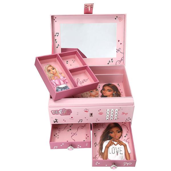 Pentru bijuterii sau mici comori &537;i secrete Cutia roz pentru bijuterii TOPModel se deschide doar atunci c&acirc;nd este introdus codul corect din 4 cifre personalizabilschimbabil Apoi noua melodie TOPModel BEST FRIENDS se aude timp de aproximativ 20 de secunde Cu motive frumoase cu modele &537;i pictograme dr&259;gu&539;e la exterior &537;i &icirc;n interior Compartimentul principal o incrusta&539;ie deta&537;abil&259; cu trei compartimente &537;i dou&259; sertare cu 