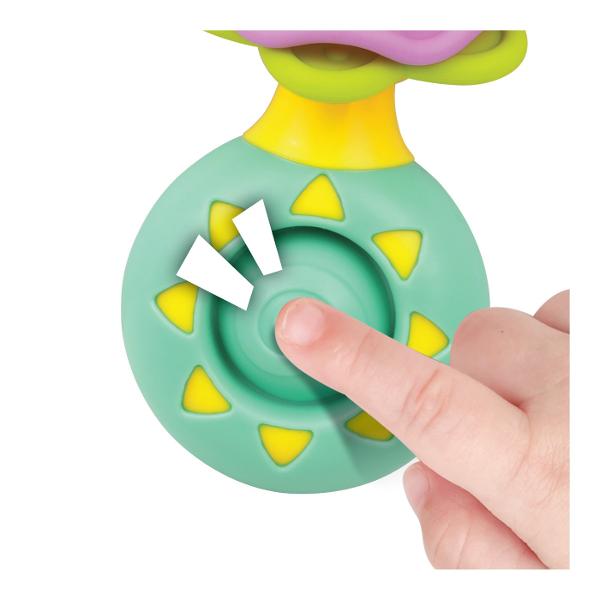Zornaitoare Maimutica Distractie Senzoriala pentru Bebelusi de la 0 Luni  Zornaitoarea maimutica este jucaria perfecta pentru bebelusi incepand de la varsta de 0 luni fiind conceputa pentru a stimula dezvoltarea senzoriala si abilitatile motorii fine Usor de prins cu un design ergonomic aceasta jucarie are urechi incretite care ofera o textura interesanta pentru explorare tactila Apasand butonul melodie obrajii maimutei se lumineaza intr-o combinatie fascinanta de culori captand atentia 