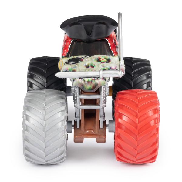 Masina oficiala a spectacolului Monster Jam Un vehicul hiper detaliat fidel eroilor spectacolului cu un aspect agresiv si suspensii realiste pentru a face cascadoriile intr-un mod cat mai spectaculos Macheta este metalica si foarte bine realizata Foarte rezistenta Monster Jam ofera mai multe detalii si grafica decat oricand Cu anvelopele oficiale BKT jante cromate stilizate si un sasiu autentic cu detalii cromate acest camion monstru intruchipeaza stilul si volanul omologului sau din 