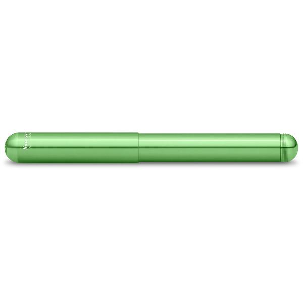 Minimalismul &icirc;nt&acirc;lne&537;te verdele saturatLiliput este unul dintre cele mai vechi modele Kaweco &Icirc;n 1908 fascina deja cu designul s&259;u simplu care era fabricat pe atunci din ebonit&259; Kaweco Liliput este &icirc;nc&259; alc&259;tuit din doar trei p&259;r&539;i capacul &539;eava &537;i sec&539;iunea frontal&259;&Icirc;n armonie cu trezirea prim&259;verii &537;i cu r&259;s&259;ritul naturii stiloul Kaweco Liliput se prezint&259; 