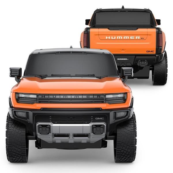 Copilul dumneavoastra se poate juca in voie cu masina cu telecomanda Hummer EV portocaliu scara 1 la 24 oferita de brandul international Rastar Nicio cursa nu este imposibil de castigat cu acesta masinuta replica oficiala cu licenta a modelului original construita cu mare atentie la detalii Masinuta are proportiile ideale pentru momente pline de distractie si amuzament avand dimensiunile in centimetri dupa cum urmeaza  212928Masinuta functioneaza pe frecventa de 24GAlimentarea se 