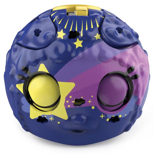 Zoobles isi iubesc opusul Aceste Animale Zoobles sunt cele mai bune prietene si cel mai simpatic duo opus precum dragut si infricosator foc si gheata si multe alte combinatii Setul cu 2 Zoobles si Happitat contine doua caractere Zoobles Animal cu tematici opuse doua Happitat-uri potrivite cu fundal tematic si o lista pentru a tine usor evidenta colectiei tale de Opusi Obsedati Fiecare Zoobles Animal este la inceput o bila colorata care se transforma intr-un animal foarte adorabil atunci 