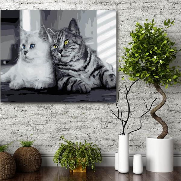 Set pictura pe numere panza Pisici alb negru 40x50 cmDimensiuni 40 x 50 x 15 cmMaterial panza 70 poliester  30 bumbac vopseluri acriliceUrmareste pasii simpli ai pictarii pe numere si bucura-te de o experienta placuta Porneste intr-o noua aventura si creaza si tu acest tablou in culori calde cu titlul Pisici alb negru 40x50 cm cu ajutorul materialelor incluse in acest set de pictura pe numere pentru adulti Totul este deja setat vopselurile sunt puse 