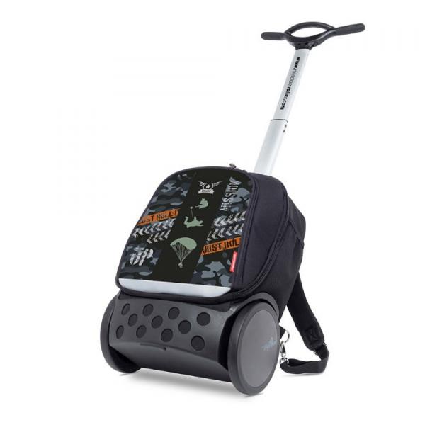 Ghiozdanul Roller Up intr-o varianta fresh in pas cu noile tendinte este cel mai durabil cel mai ergonomic si practic ghiozdan cu roti pentru scoalaAcest ghiozdan a trecut cele mai grele teste de durabilitate asfel ca asigura siguranta confort si protectie de cea mai inalta calitateCompartiment frontal cu doua buzunare mici si unul mare din plasa ideal pentru a tine orarul MP3-ul telefonul cheile etcCompartiment principal cu un buzunar din plasa si un buzunar 