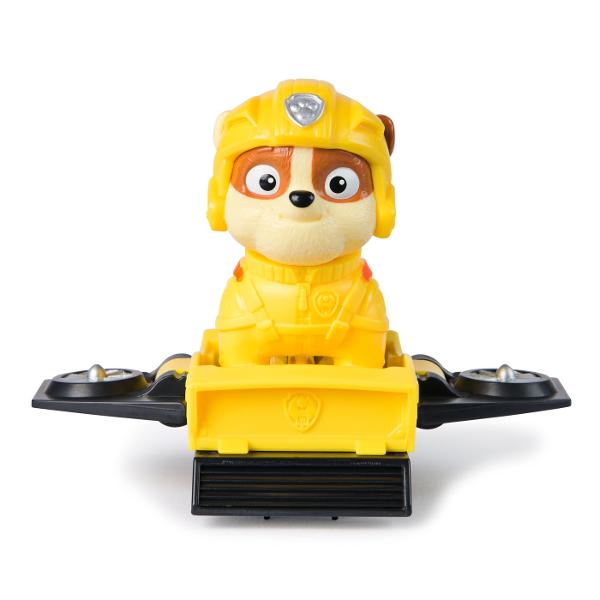 Zboara in actiune cu Action Pups figurina Patrula catelusilor si minunatul sau vehicul de salvare hoverboard Cand este timpul pentru o misiune de salvare plina de actiune prinde picioarele figurinei pe pozitie si extinde aripile hoverboard-ului transformandu-l intr-un avion de jucarie captivant inainte de a zbura intr-o misiune de salvare plina de adrenalina Figurina are o inaltime de peste 5 cm si este echipat cu jacheta de zbor albastra si casca de pilot la fel ca in serial Pentru si 