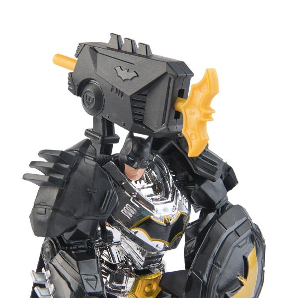 Porniti in aventuri legendare cu eroii Metal Force Patrunde in lumea DC cu colectia noastra Metal Force Heroes cu figurine de 109 cm ale unor personaje emblematice precum Gorilla Grodd Blue Beetle Brainiac Lex Luthor Batman si Superman fiecare purtand armuri metalice deosebite gata de actiune De la geniul strategic al lui Brainiac la puterea de neegalat a lui Superman aceste figurine aduc noi niveluri de aventura cu modelele lor detaliate si dimensiunea compacta perfecte pentru 
