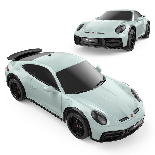 Copilul dumneavoastra se poate juca in voie cu masina cu telecomanda Porsche 911 DAKAR scara 1 la 24 oferita de brandul international Rastar Nicio cursa nu este imposibil de castigat cu acesta masinuta replica oficiala cu licenta a modelului original construita cu mare atentie la detalii Masinuta are proportiile ideale pentru momente pline de distractie si amuzament Masinuta functioneaza pe frecventa de 24GAlimentarea se face astfel  pentru masinuta sunt necesare 3 baterii tip AA  iar 
