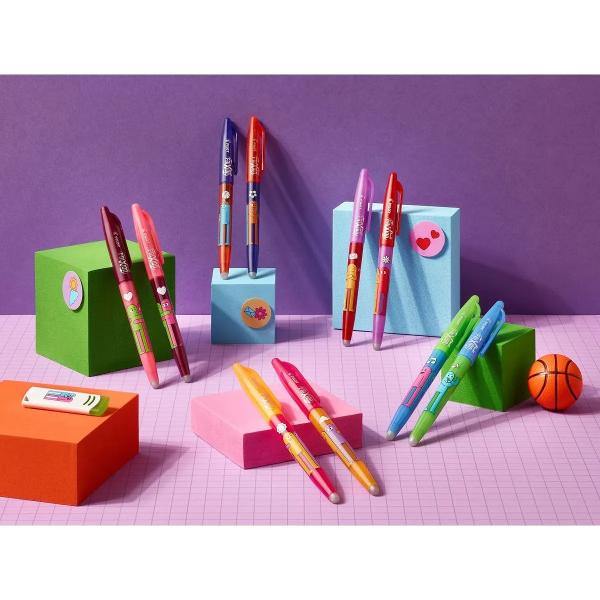 Roller Pilot FriXion Best Friends &ndash; Edi&539;ie limitat&259; cerneal&259; albastr&259; 07 mmDescoper&259;&nbsp;Pilot FriXion Best Friends un roller cu design creativ &537;i personaje simpatice parte dintr-o edi&539;ie limitat&259; care aduce mai mult&259; personalitate fiec&259;rei pagini Ideal pentru &537;coal&259; birou sau hobby-uri combin&259; distrac&539;ia cu func&539;ionalitateabr 