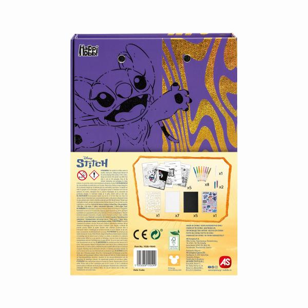 Happi Hobbi Jurnal Artistic Stitch este un set creativ dedicat copiilor care iubesc desenul coloratul si activitatile artistice Inspirat de indragitul personaj Disney Stitch jurnalul combina activitatile de desen cu decorarea paginilor oferind numeroase posibilitati de exprimare creativa In interior copiii vor descoperi materiale si accesorii cu ajutorul carora isi pot personaliza creatiile Pixurile fluorescente permit realizarea unor desene viu colorate iar elementele decorative precum 