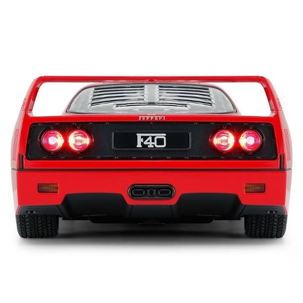 Copilul dumneavoastra se poate juca in voie cu masina cu telecomanda Ferrari F40 scara 1 la 14 oferita de brandul international Rastar Nicio cursa nu este imposibil de castigat cu acesta masinuta replica oficiala cu licenta a modelului original construita cu mare atentie la detalii Masinuta are proportiile ideale pentru momente pline de distractie si amuzamentMasinuta functioneaza pe frecventa de 24GAlimentarea se face astfel  pentru masinuta sunt necesare 5 baterii tip AA  iar pentru 