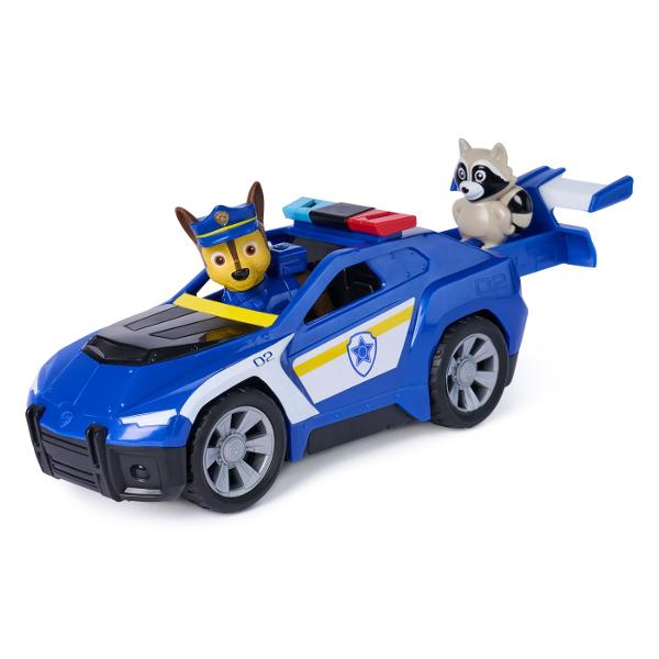 PATRULA CATELUSILOR CAUTARE SI SALVARE SET FIGURINA SI VEHICUL este un set de joaca inspirat din aventurile echipei de salvare concepute pentru copiii de peste 3 ani Fiecare set include un personaj indragit din Patrula Catelusilorl si vehiculul sau specific de interventie realizat in culori autentice si cu detalii fidele serialului animat Vehiculul este prevazut cu roti functionale si elemente mobile oferind o experienta de joaca dinamica si interactiva Figurina este articulata si usor de 