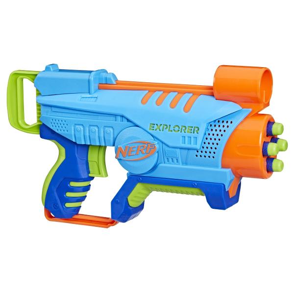Acest blaster de jucarie Nerf Elite Jr pentru baieti si fete are un design usor de jucat astfel incat copiii sa se poata bucura de jocul captivant de sageti Nerf Blasterul Explorer este dimensionat pentru a se potrivi confortabil in mainile mici si are un design usor care este usor de tinut si de transportat de copii in interior si in aer liber Manerul blasterului are cea mai mica forta de tragere dintre toate blasterele Nerf asa ca este usor pentru copii sa se traga singuri inapoi 