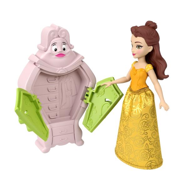 Fanii vor fi incantati de acest set de joaca inspirat de Frumoasa si Bestia Disney O casa de papusi la scara mica fermecatoare castelul se deschide pentru a dezvalui mai multe zone de joaca plus o papusa Belle 4 prieteni mobilier si multe altele Setul de joc include un maner pentru transport si se poate conecta cu alte Storytime Stackers pentru a extinde regatul Papusile nu pot sta singure Culorile si decoratiunile pot varia Papusa mica Belle apare in stilul ei clasic o rochie 