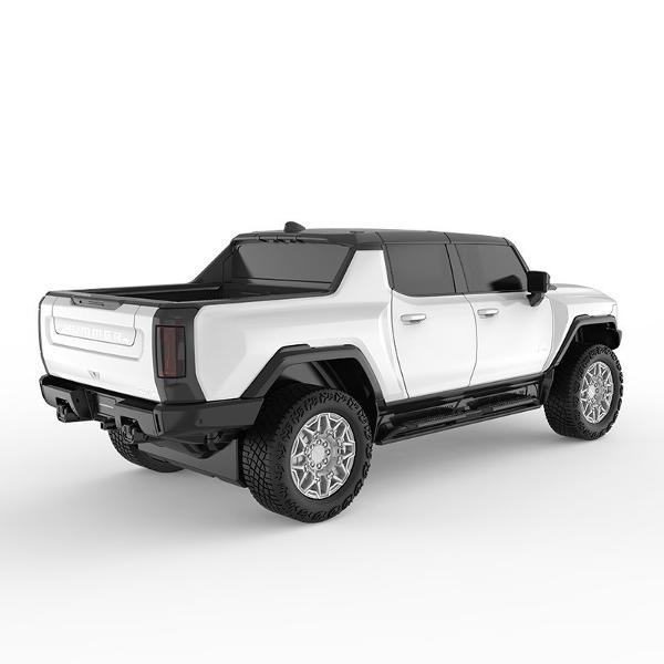 Copilul dumneavoastra se poate juca in voie cu masina cu telecomanda Hummer EV alb scara 1 la 24 oferita de brandul international Rastar Nicio cursa nu este imposibil de castigat cu acesta masinuta replica oficiala cu licenta a modelului original construita cu mare atentie la detalii Masinuta are proportiile ideale pentru momente pline de distractie si amuzament avand dimensiunile in centimetri dupa cum urmeaza  212928Masinuta functioneaza pe frecventa de 24GAlimentarea se face 