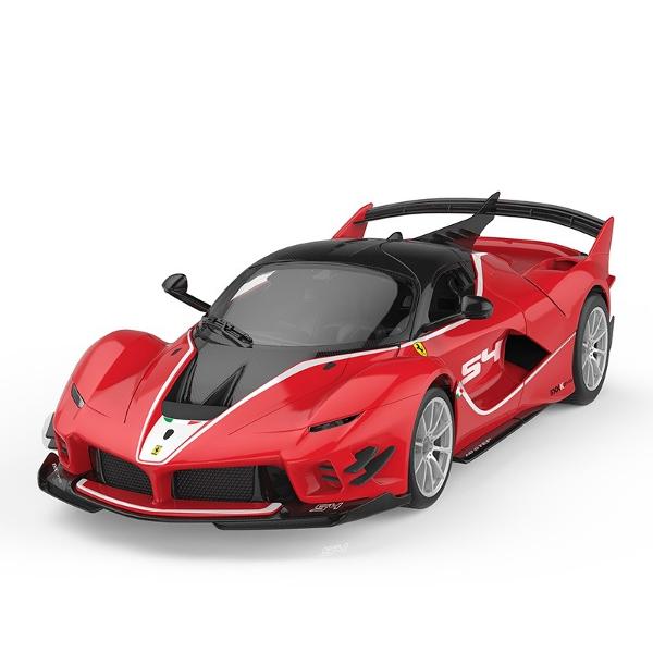 Kitul de Asamblare RC Ferrari FXX K EVO de la Rastar este o jucarie inovatoare si captivanta perfecta pentru copiii de peste 8 ani si pasionatii de masini Acest set DIY ofera o experienta interactiva completa permitand utilizatorului sa construiasca pas cu pas o replica detaliata a celebrului model Ferrari la scara 118 Kitul contine 92 de piese din plastic usor de imbinat precum si o telecomanda performanta ce functioneaza pe frecventa de 24 GHz asigurand un control precis si stabil 