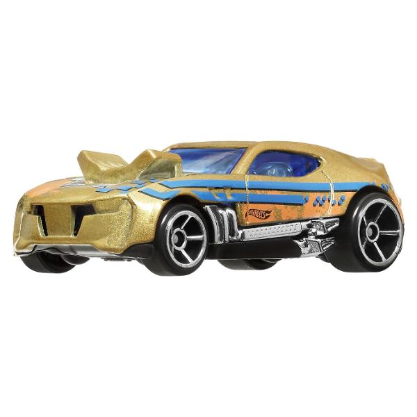 Intra in arena campionilor cu setul Hot Wheels Monster Trucks Trophy Champions Acest pachet spectaculos contine 11 vehicule exclusive printre care 5 monster truck impunatori si 6 masini Hot Wheels cu design metalic premium Detaliile aurii si rotile masive transforma fiecare camion intr-o adevarata piesa de colectie perfecta pentru curse epice si cascadorii uimitoare Inspirat de legendarul Bigfoot acest set aduce impreuna puterea stilul si performanta intr-o editie de colectie 