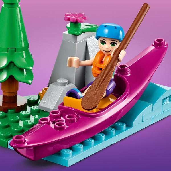 LEGO Friends - Casa din padure 41679 326 piese  Casuta plina de dotari ofera ore-n sir de distractie in padureCaptiveaza copiii iubitori de natura timp de ore in sir cu Casa din padure 41679 Copiii care adora sa se joace cu casute vor fi incantati sa exploreze camerele dragute si detaliile petrecand timp cu LEGO Friends Mia si familia eiPlina de detalii pentru joaca imaginativeAceasta casa in copac 